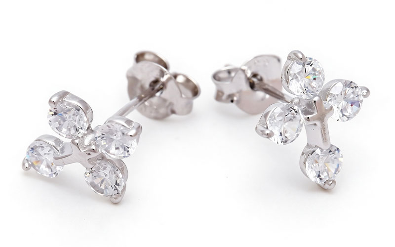 man made diamond stud earrings custom services