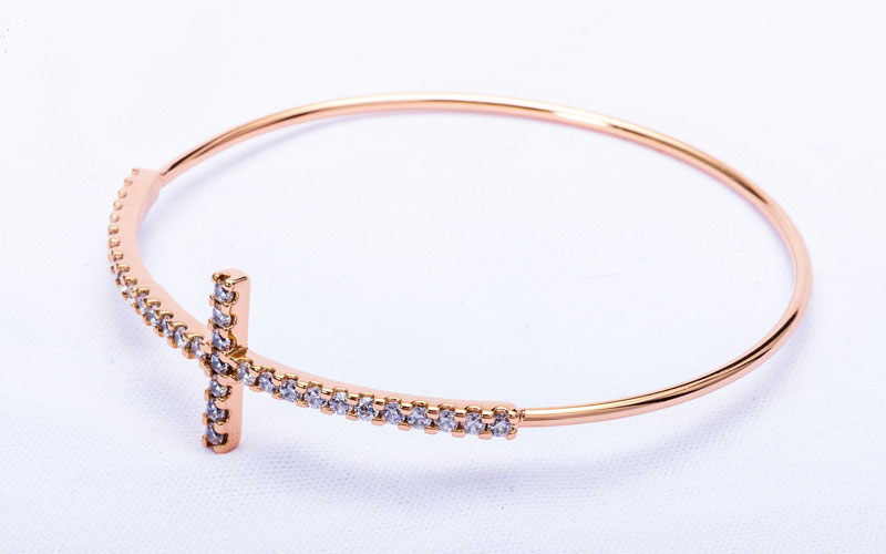 Rose gold lab grown diamond bangle custom