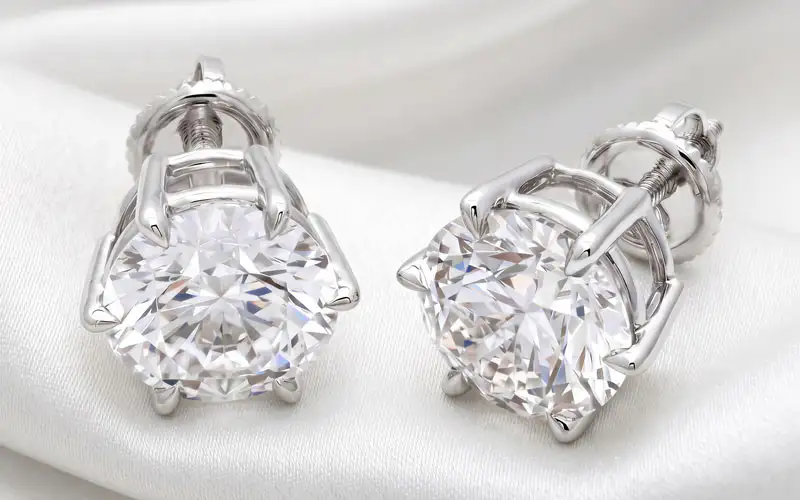 solitaire diamond earrings